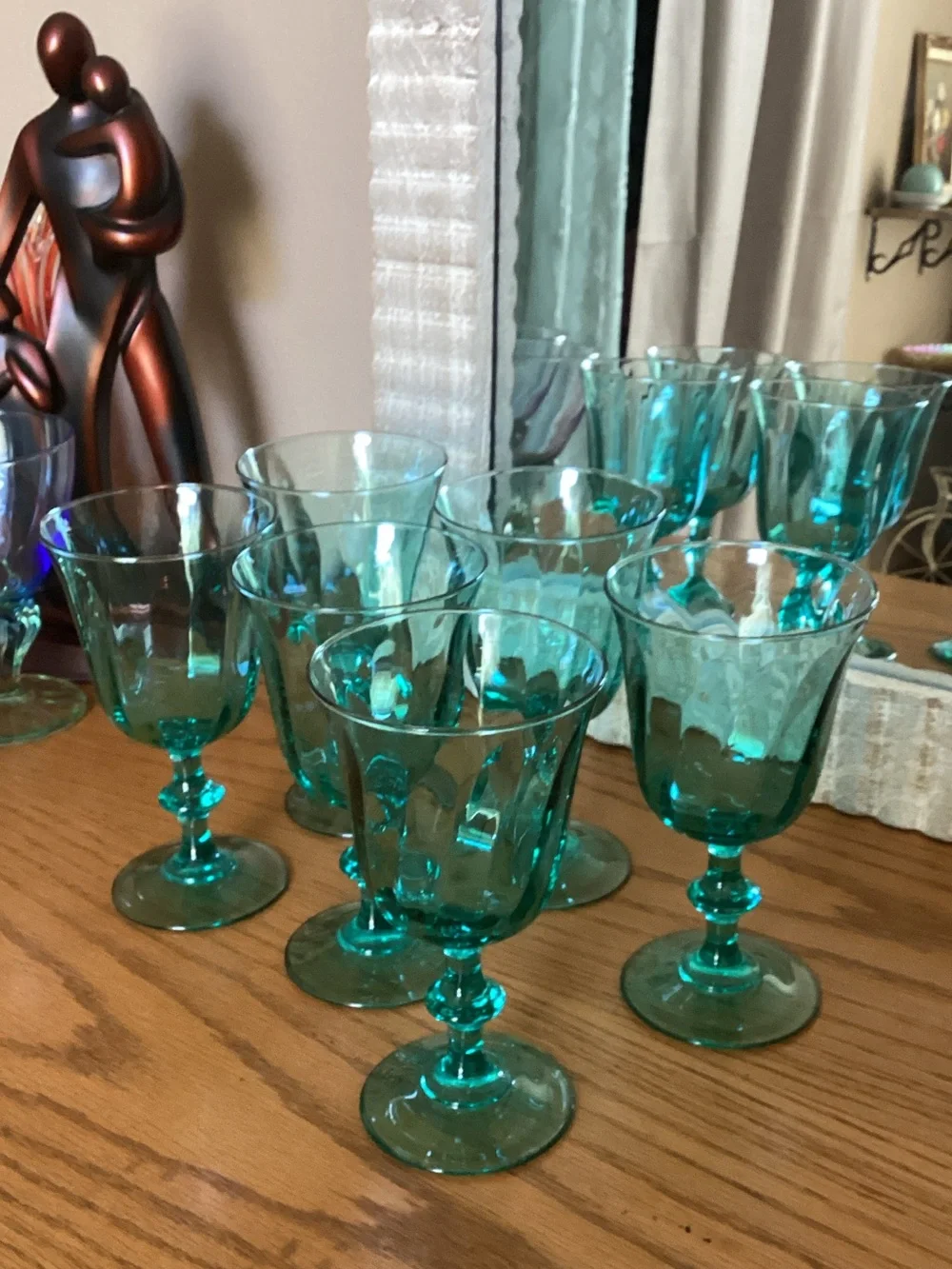 Set of Teal Glass Wine Goblets - 8-Piece Stemware
